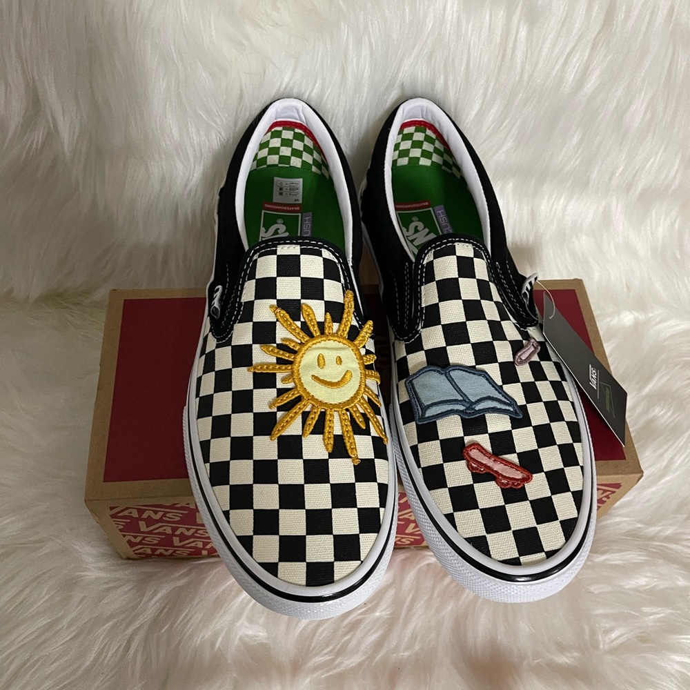 VANS MEN'S CLASSIC SLIP-ON SKATEISTAN CHECKERBOARD SNEAKERS SHOES